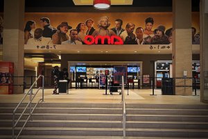 AMC DINE-IN Fashion District 8