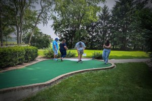 Paradise Park Miniature Golf and Gem Mining