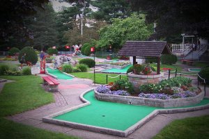 Farmington Miniature Golf & Ice Cream