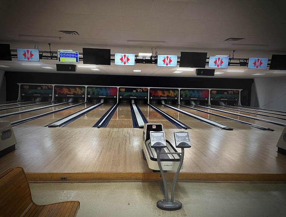 Midway Bowl Berkeley Springs in West Virginia