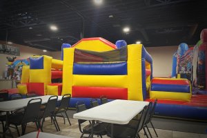 Bouncy World Indoor Mega Playland & Cafe